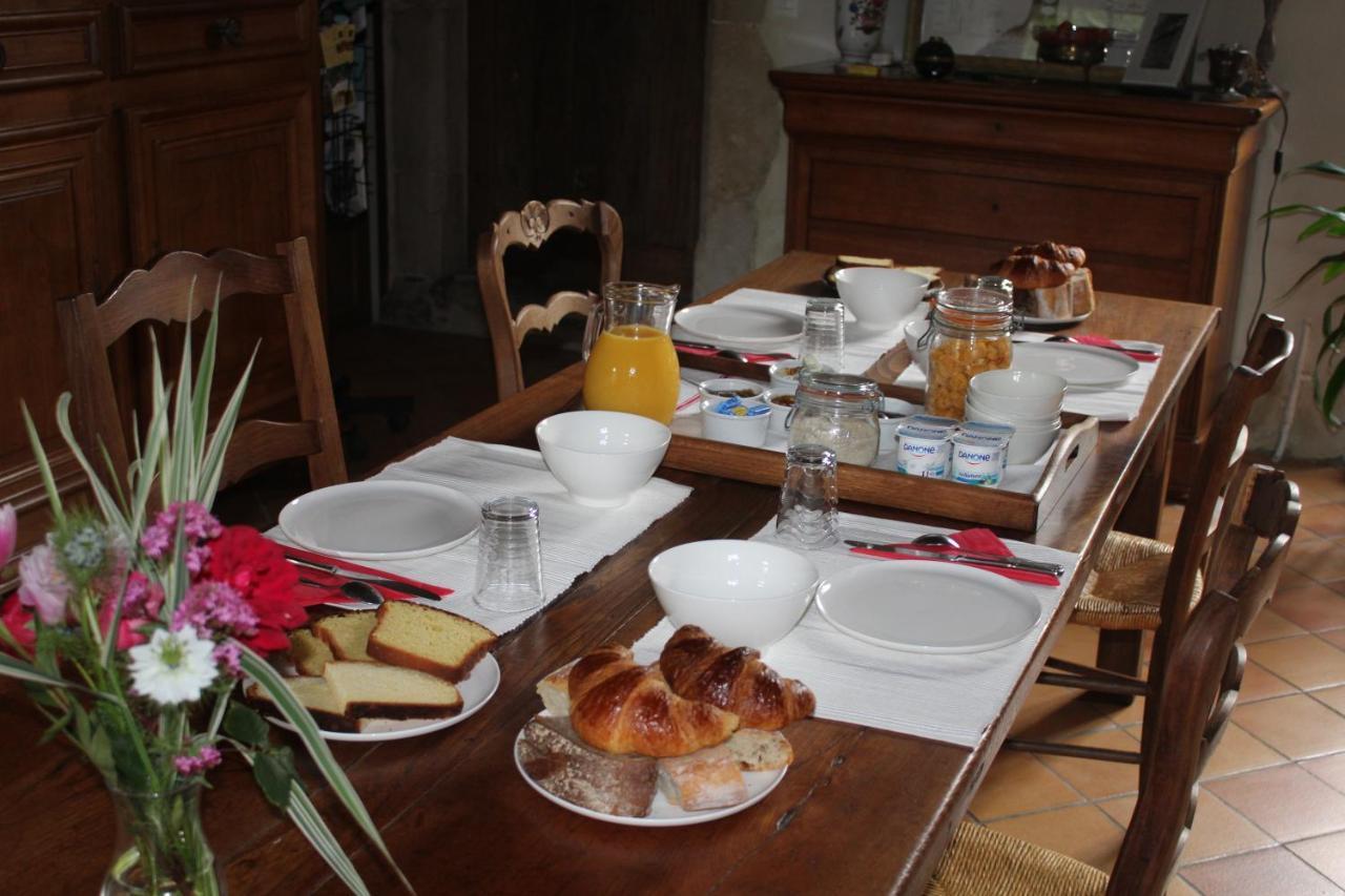 Manoir De La Ventiniere Bed & Breakfast Marchésieux Eksteriør bilde